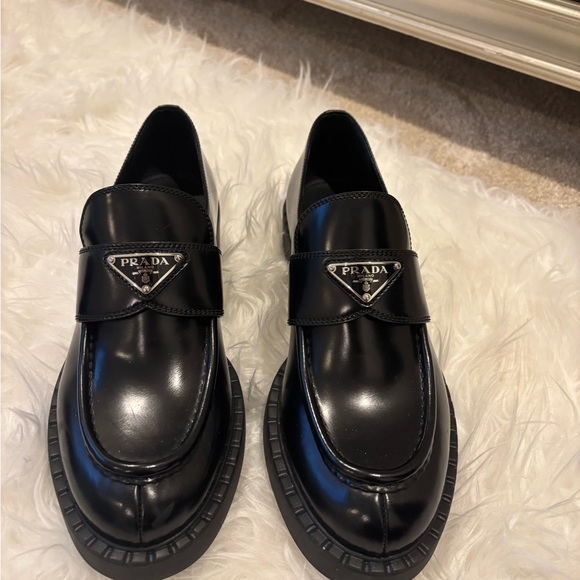 Prada Black Leather Flats with Chunky Sole - Picture 1 of 6